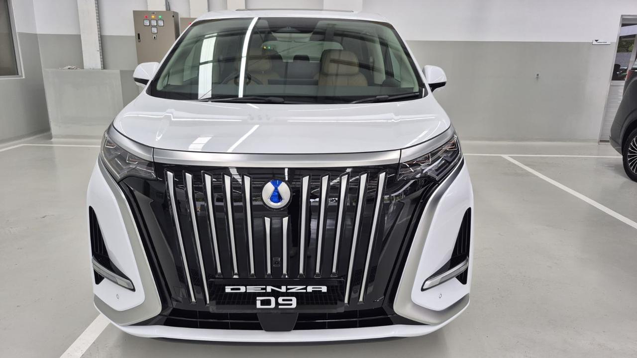 sewa alphard jakarta,rental alphard jakarta,sewa alphard terbaik,rental alphard terbaik